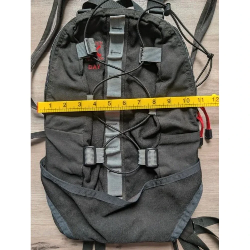 Osprey Vector Day Pack Flyte Black Backpack (D2)